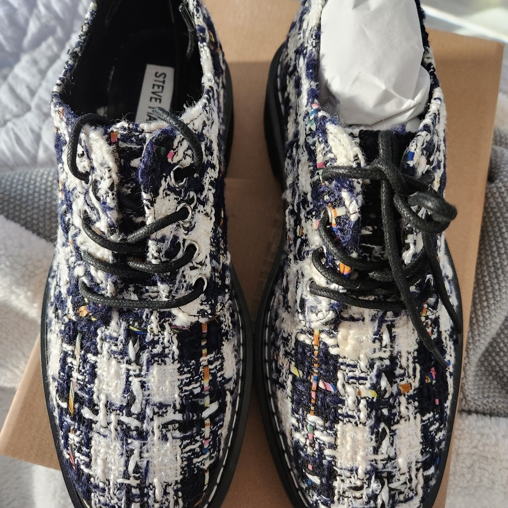 STEVE MADDEN SHOES